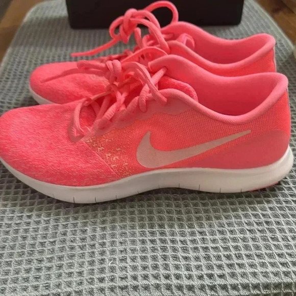 Nike Flex Contact Women Tennis Shoes Sneakers Pink White Knit Fabric 7.5 - Picture 4 of 5